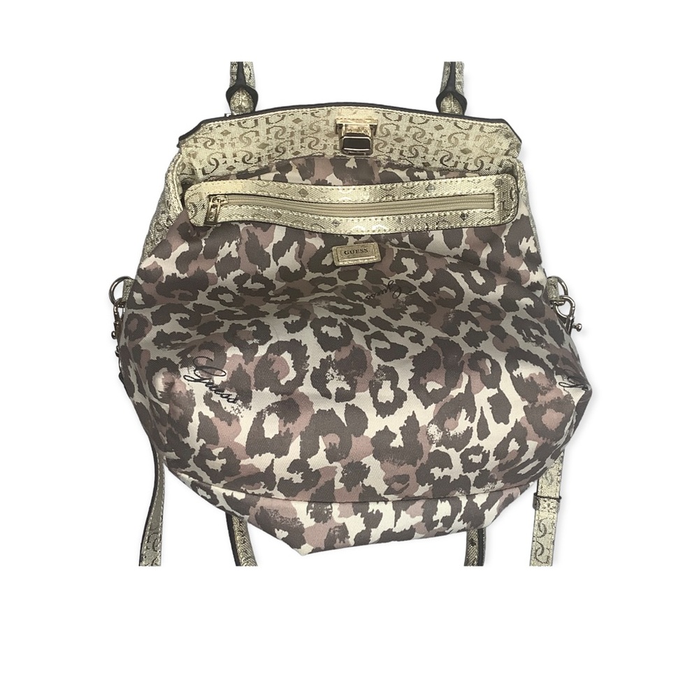 Guess Purse - Picture 6 of 15